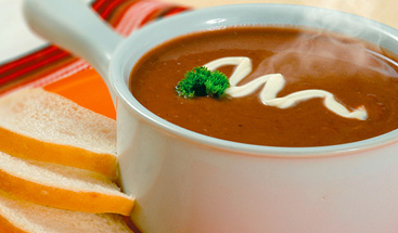 豆湯 (Sopa de Fríjol)